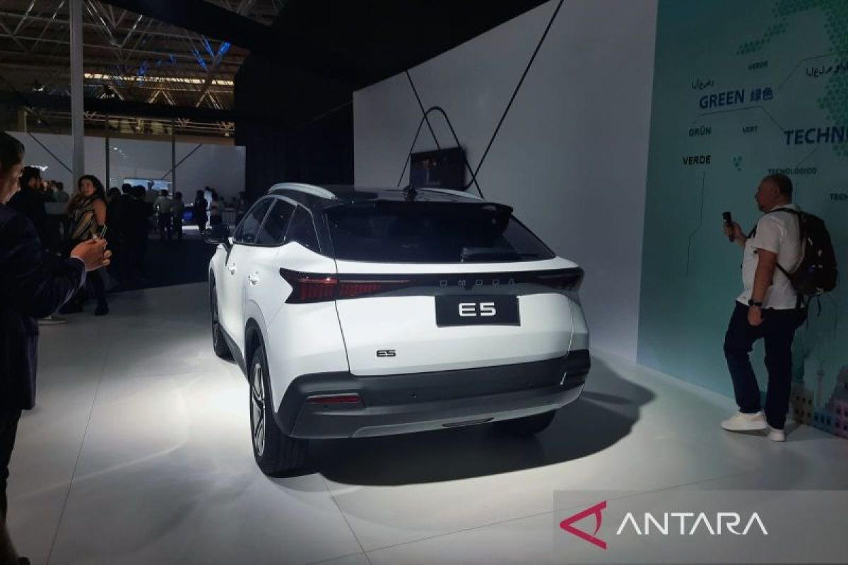 Menguji coba Chery Omoda 5 EV serta mengenal “dalemannya”