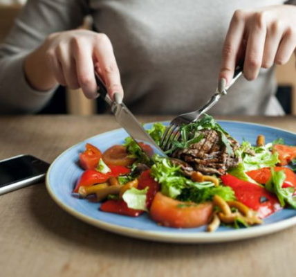 8 Sarapan Sehat yang Cocok untuk Cuaca Panas dan Dingin